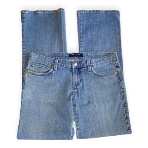00’s Forever 21 | Light Wash Denim Bootcut Jeans.